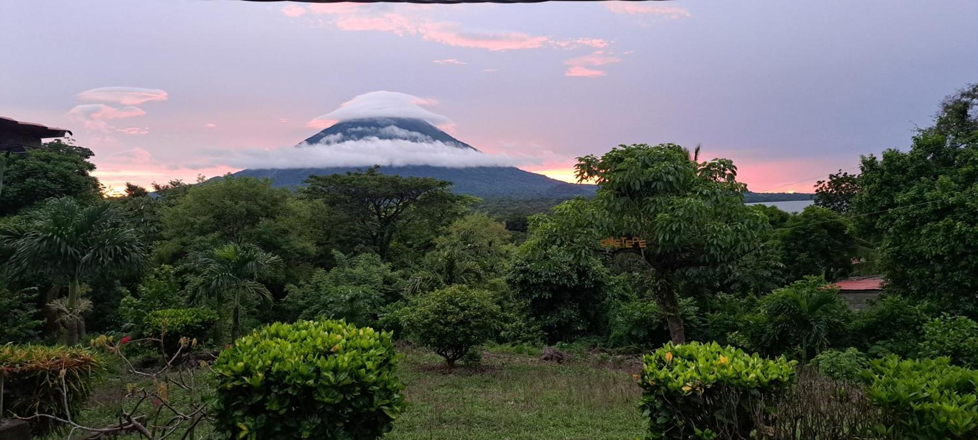 Hostel Santa Cruz Ometepe Altagracia Exteriér fotografie
